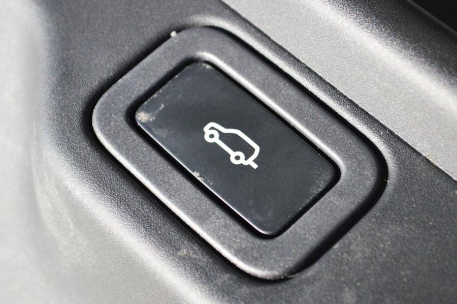  Land Rover Range Rover HSE 2014 года  (фото 31 из 32)